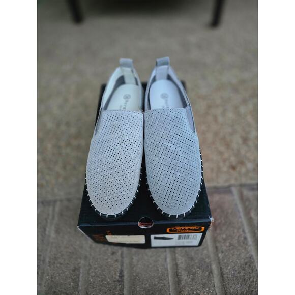 NWT Bernie Mev Women's Slip On Shoe Grey Comfort Size 36 US(5-5.5) Suede - Picture 12 of 12